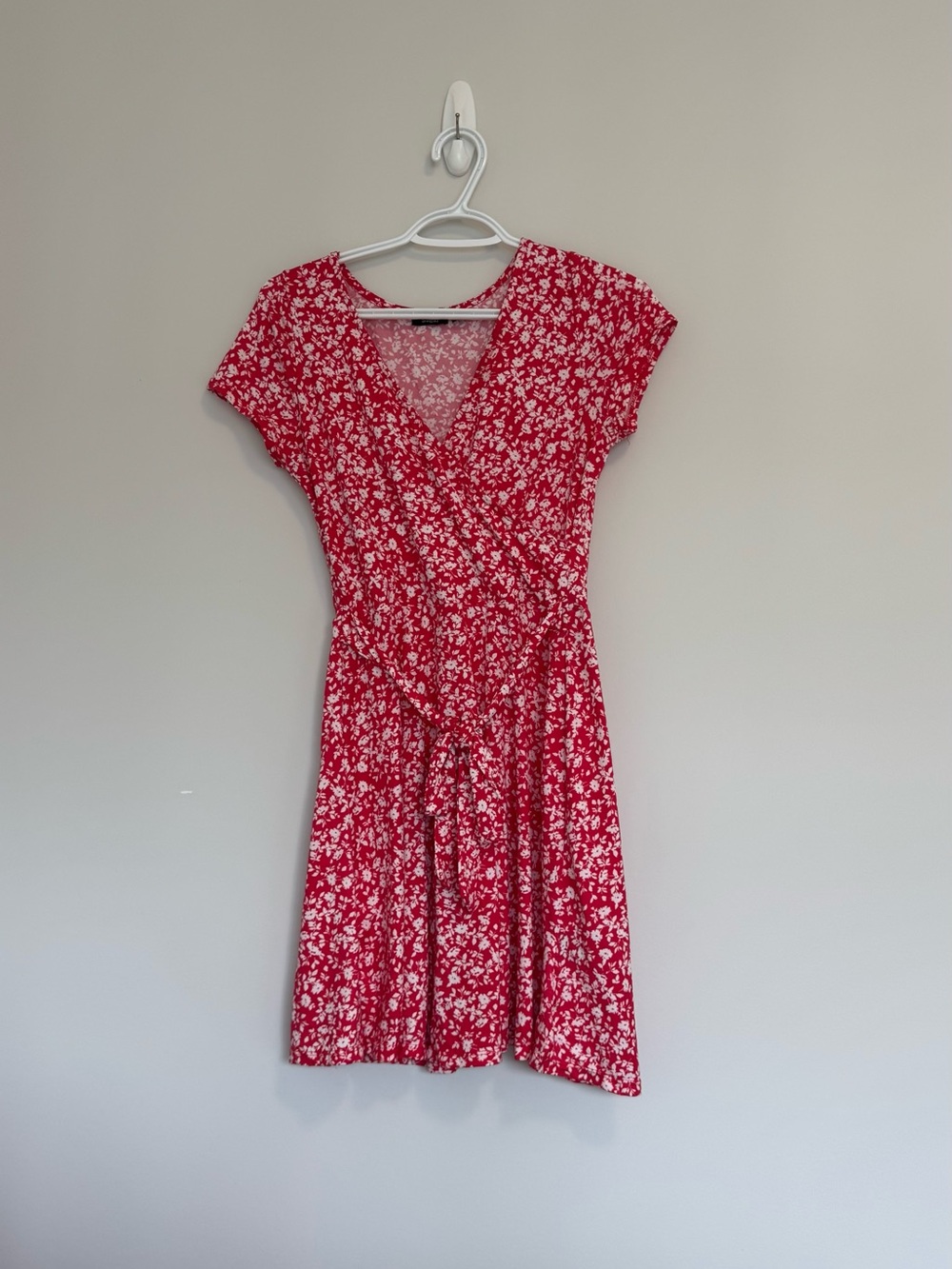 Red Floral Wrap-Style Women’s Dress